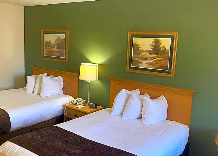 Inn Baymont By Wyndham